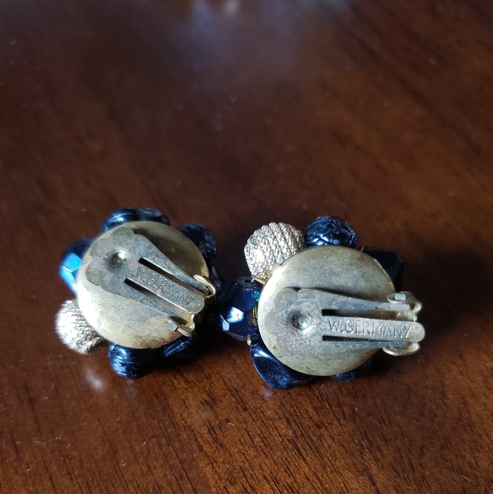 Vintage Western Germany Bead Cluster Clip Earrings - Picture 2 of 2